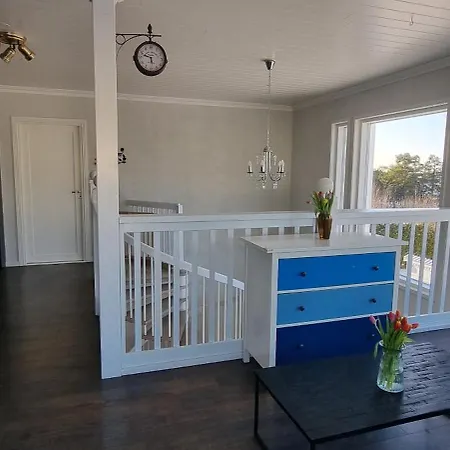 House With Sea View In Villa