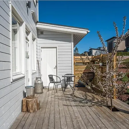 House With Sea View In Villa Mariehamn