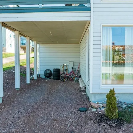 Villa House With Sea View In Mariehamn